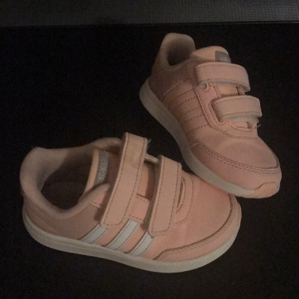 Adidas toddler sneakers